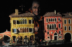 Image of Nativity scenes n which the figures take life amid the canals of the City of Venice